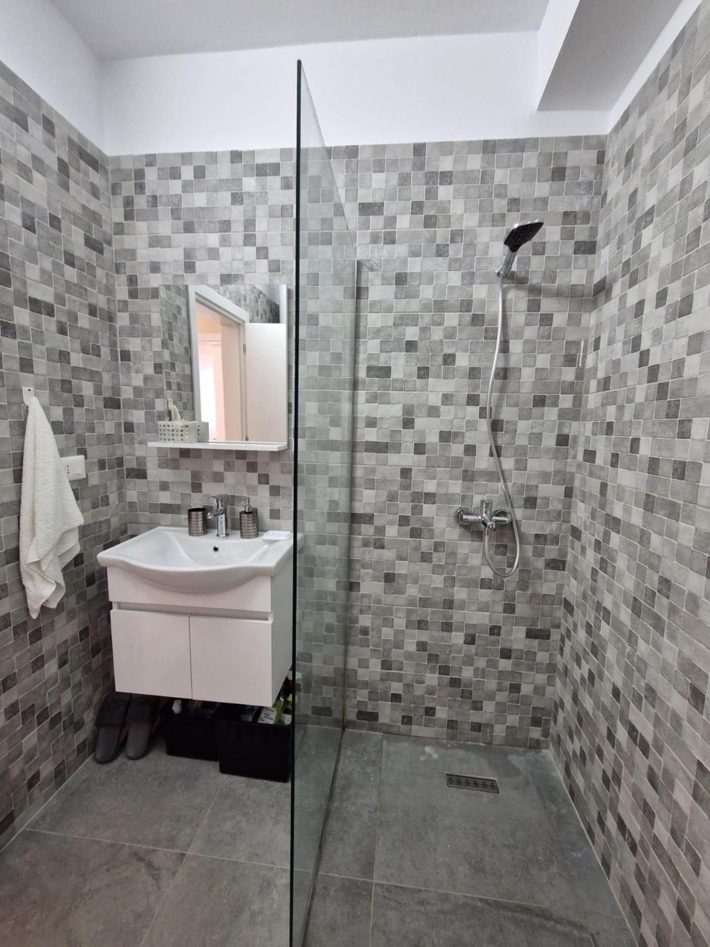 Sunset Vista Retreat Apartment Vlore Bagian luar foto